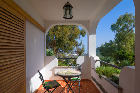 MAGNI premier: Espectacular chalet, con una parcela de 1.000 m en Los Portales, Visvique, Arucas